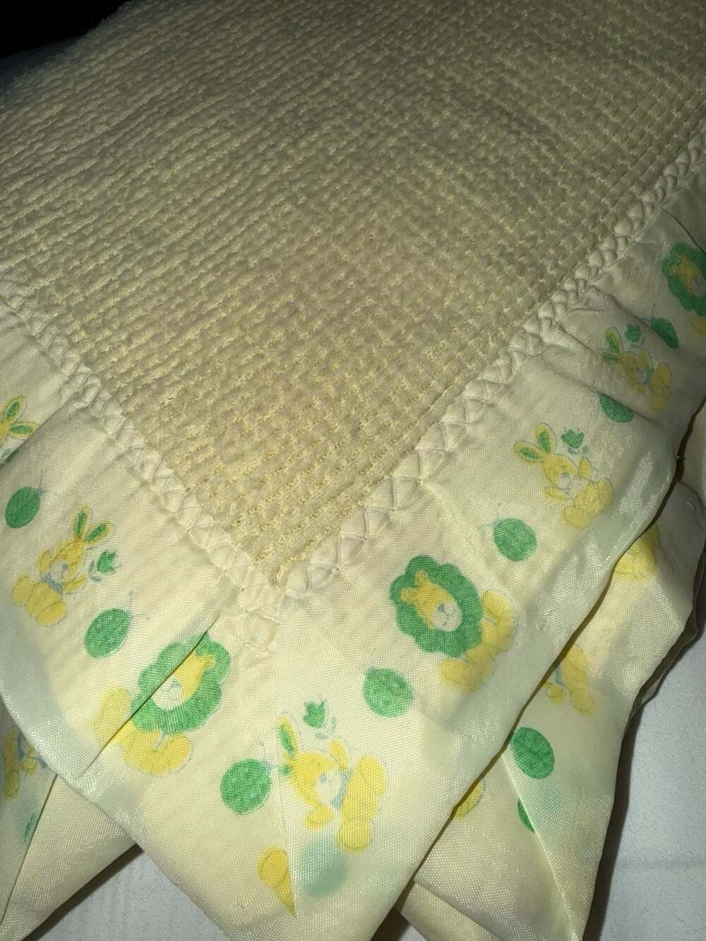 Vintage Curity Yellow Waffle Weave Baby Blanket with Satin Lion and Bunny Trim